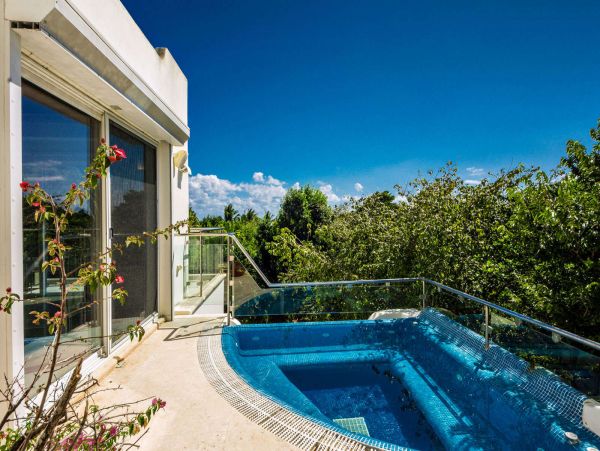 Cancun Home 989363