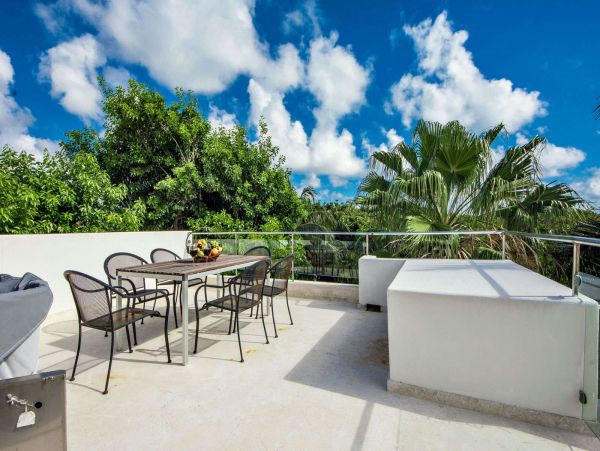 Cancun Home 989363