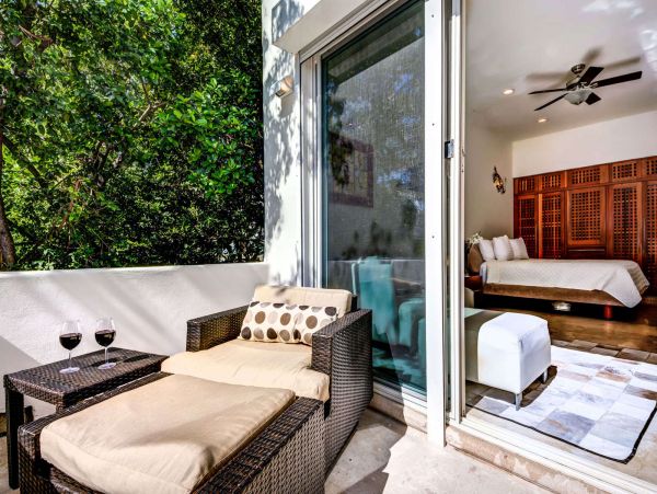 Cancun Home 989363