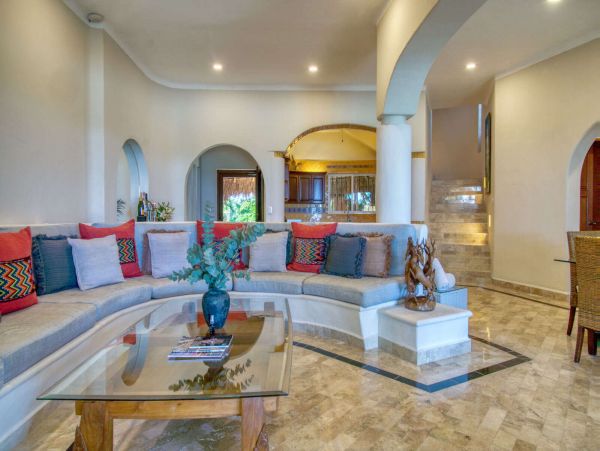 Beautiful Five Bedroom Villa Ocean Front in Soliman Bay