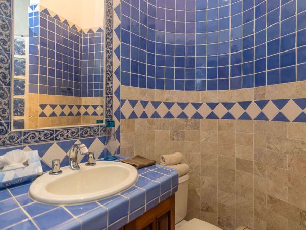 Beautiful Five Bedroom Villa Ocean Front in Soliman Bay