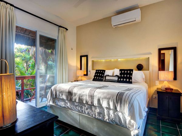 Cancun Home 989371