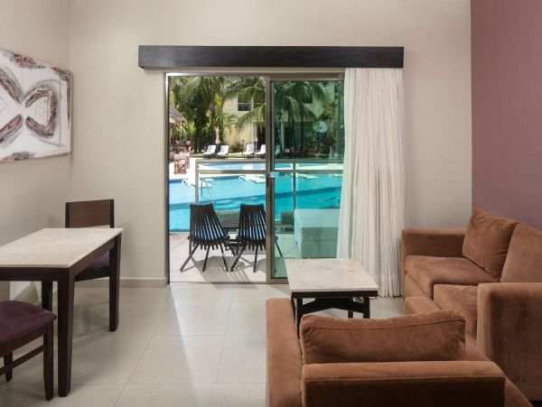 Cancun Home 989373
