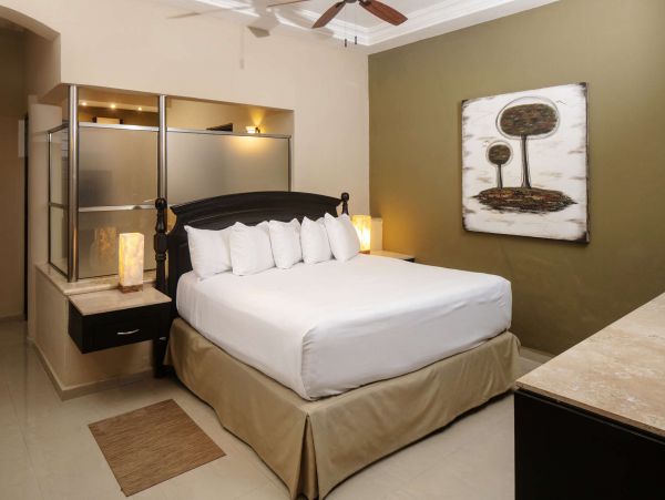Cancun Home 989374