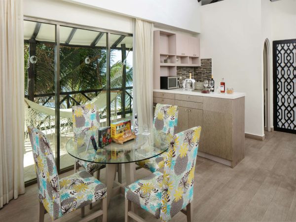 Cancun Home 989375