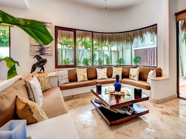 Nine Bedroom Luxury Villa in Playa Del Carmen Private Pool