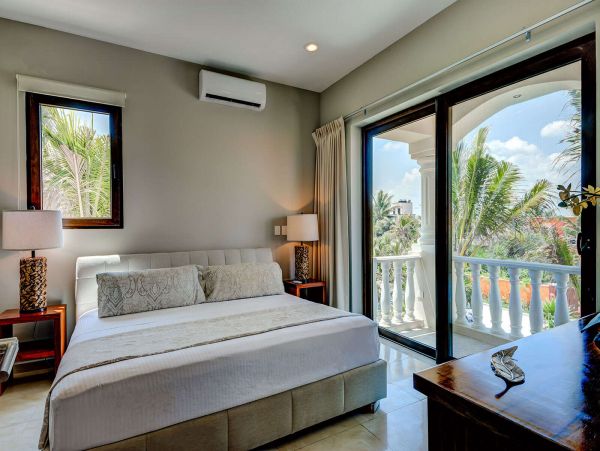 Cancun Home 989378