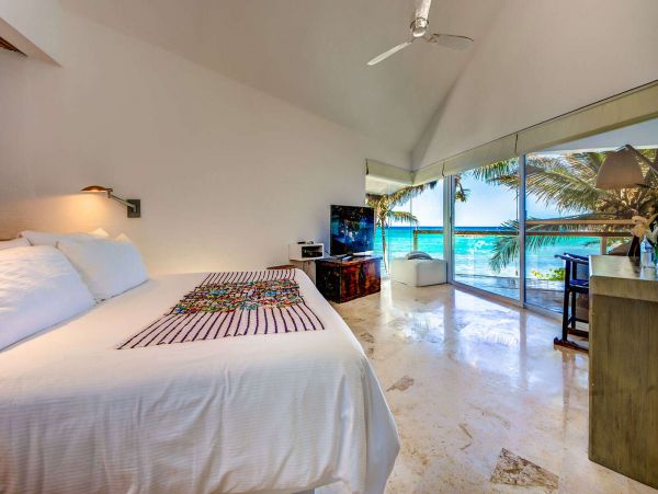 Cancun Home 989388