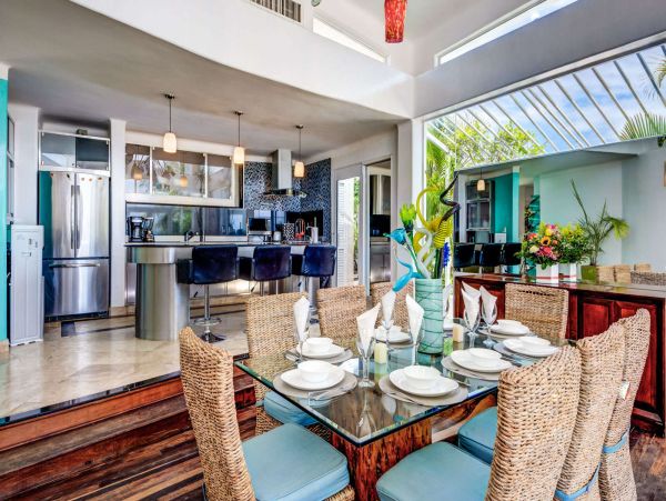 Cancun Home 989389