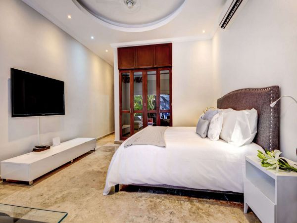 Cancun Home 989394