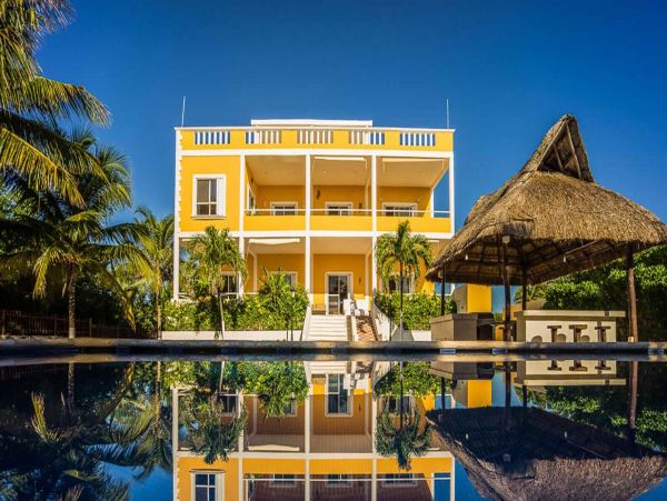 Cancun Home 989398