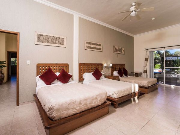Cancun Home 989398
