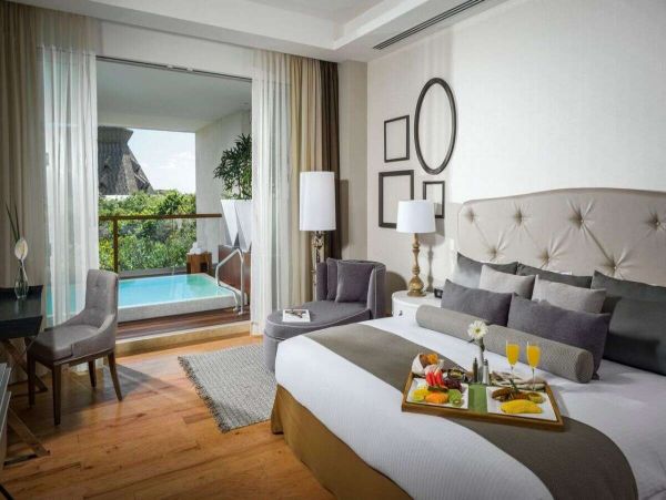 Cancun Home 989402