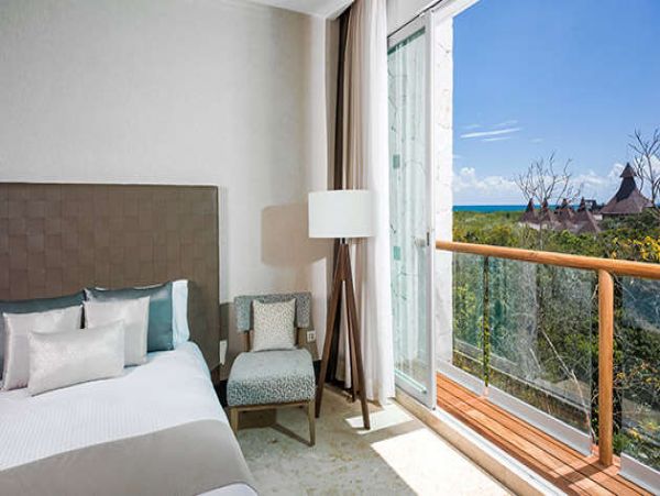 Cancun Home 989402