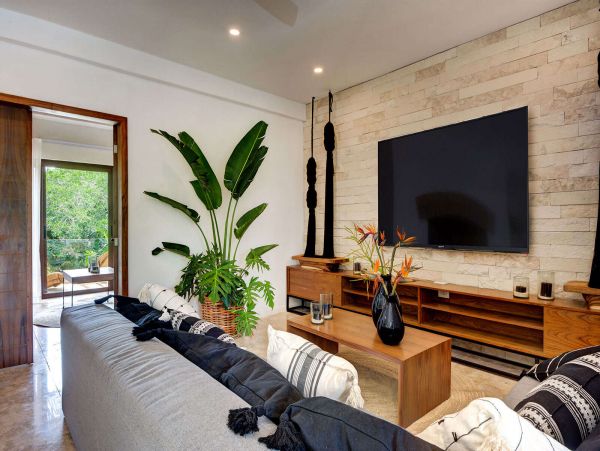 Walk to Beach Five Bedrooms in Puerto Aventuras Cancun