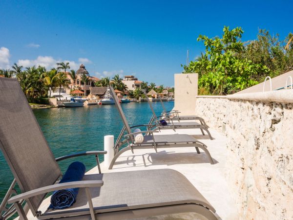 Cancun Home 989408