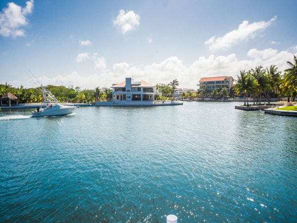 Cancun Home 989408