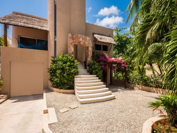 Cancun Home 989408