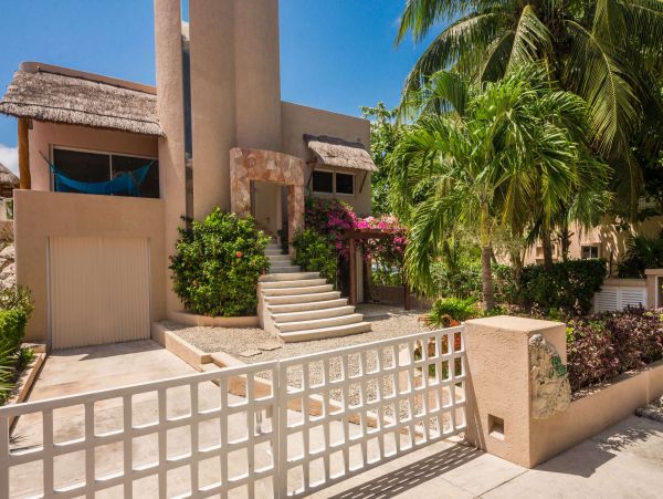 Cancun Home 989408