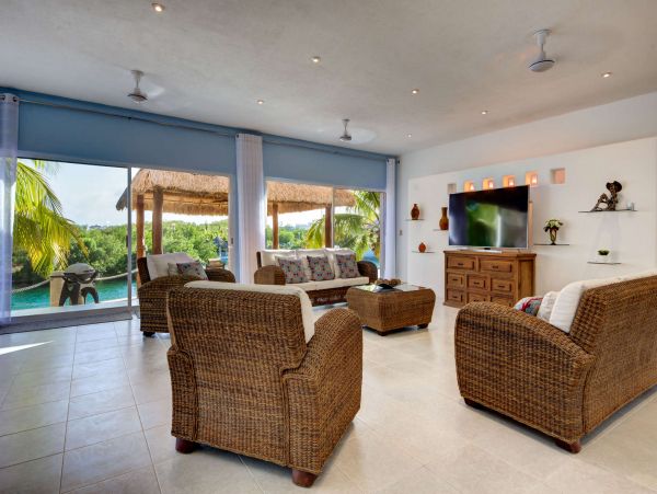Cancun Home 989408
