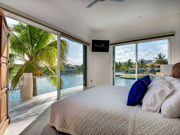 Cancun Home 989408