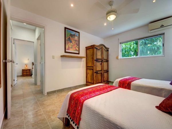 Cancun Home 989408