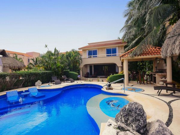 Cancun Home 989409