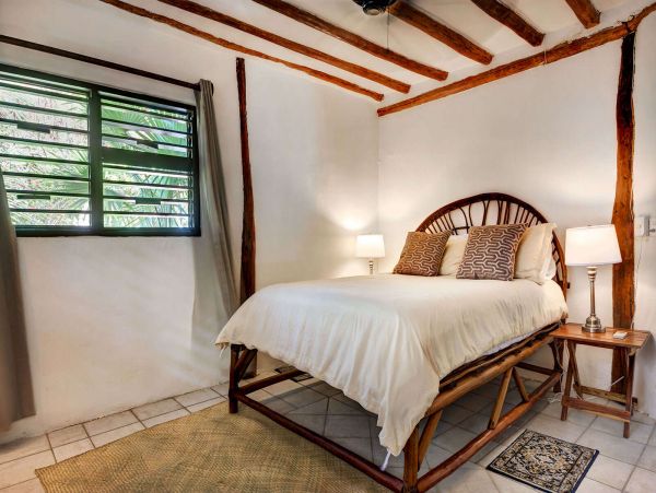 Cancun Home 989412