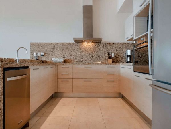 Cancun Home 989414