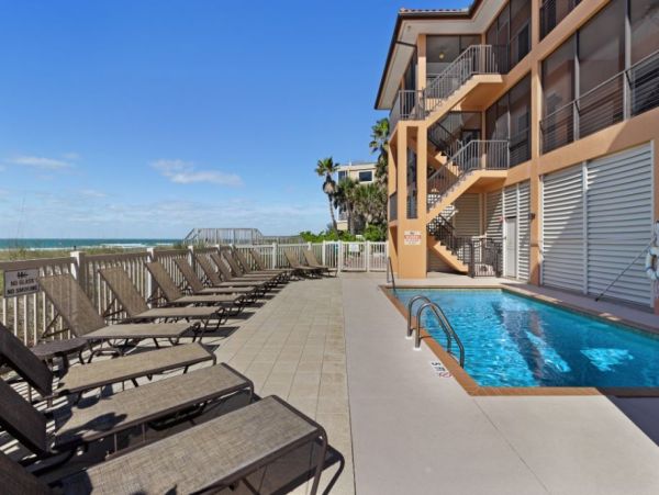 Beachfront Bradenton Beach Vacation Condo Two Bedroom + Den