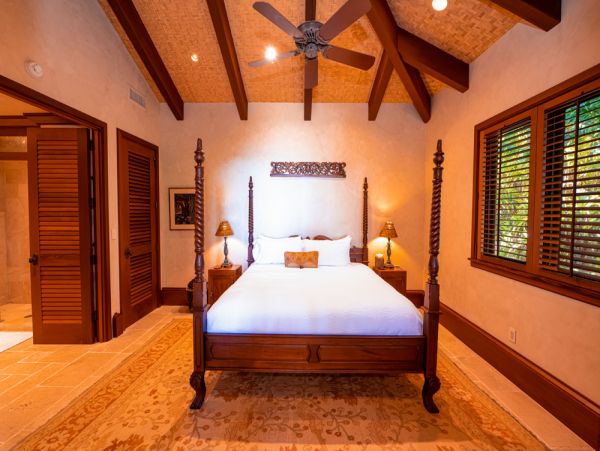 Wailea Luxury Home with Pool & Spa Right on the Beach