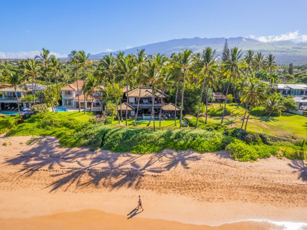 Wailea Luxury Home with Pool & Spa Right on the Beach