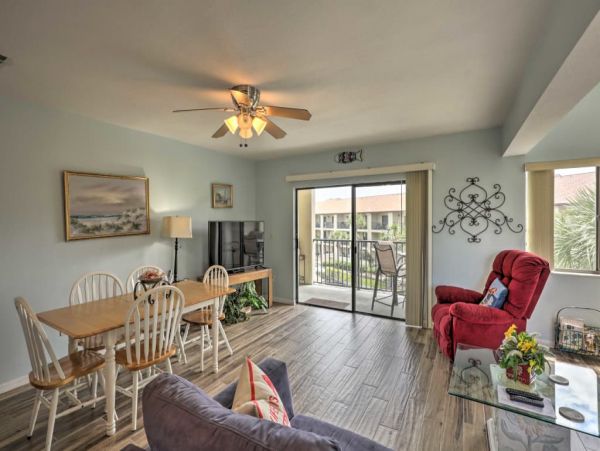 On Beach St. Agustine Vacation Condo Three Bedroom