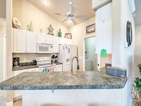 Cape Coral Home 989473