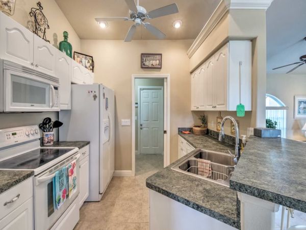 Cape Coral Home 989473