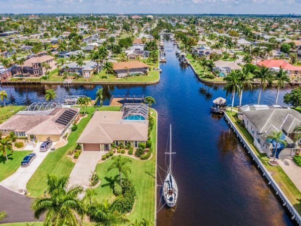 Cape Coral Home 989475