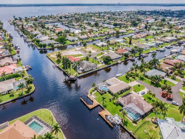Cape Coral Home 989475