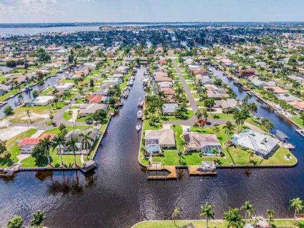 Cape Coral Home 989475