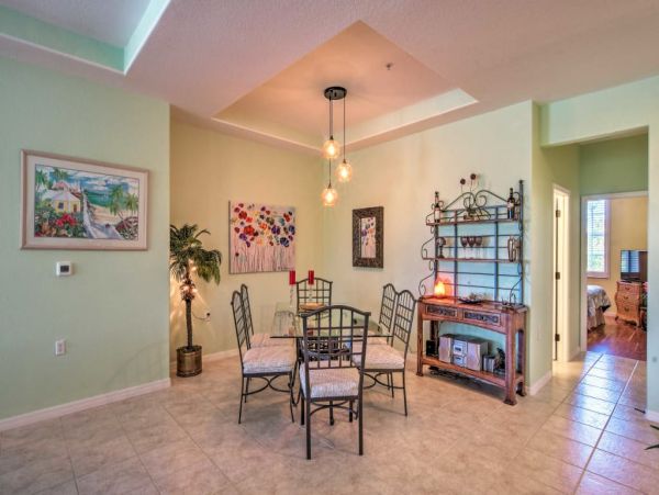Naples Home 989477