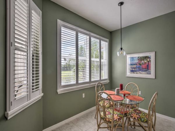 Naples Home 989477