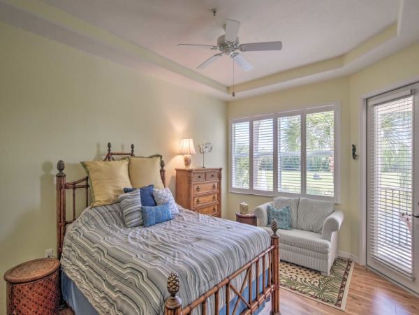 Naples Home 989477