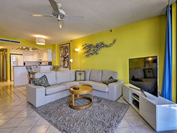 New Smyrna Beach Home 989479