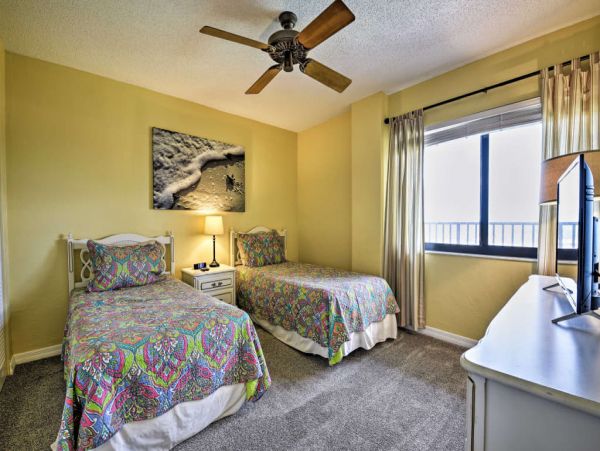 New Smyrna Beach Home 989479