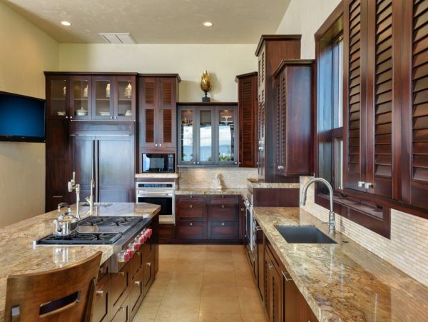 Lahaina Four Bedroom Vacation Home with Private Pool