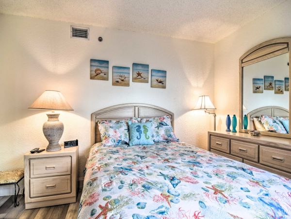 Beachfront Three Bedroom Vacation Rental in Indian Shores