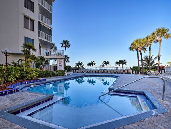 Beachfront Three Bedroom Vacation Rental in Indian Shores