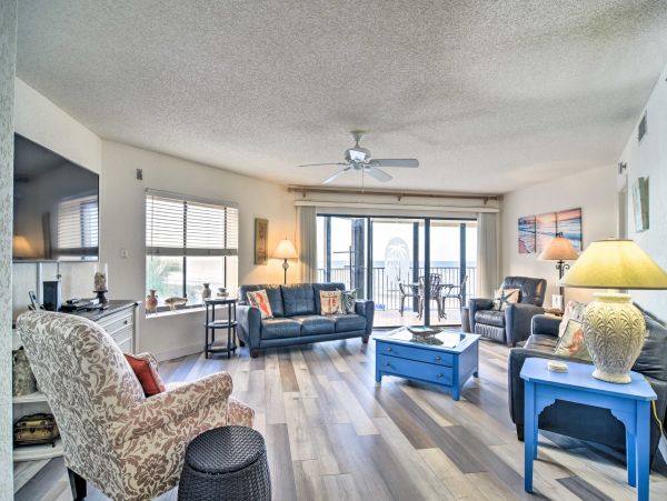 Beachfront Three Bedroom Vacation Rental in Indian Shores