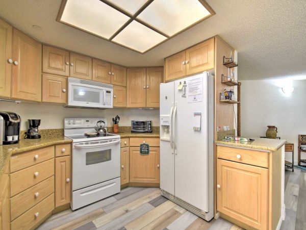 Beachfront Three Bedroom Vacation Rental in Indian Shores