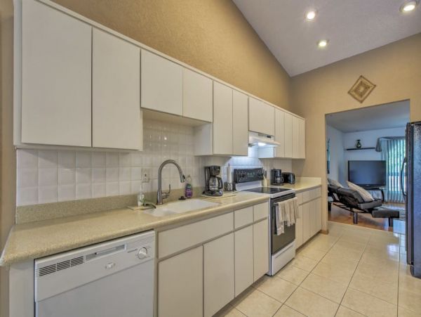 Other Cities  Florida Home 989488