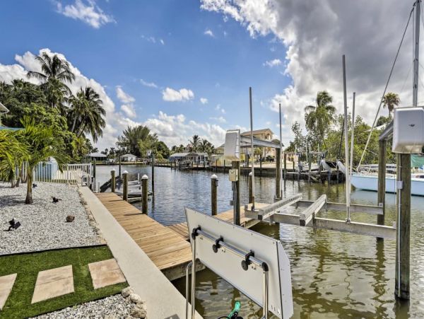 Cape Coral Home 989489